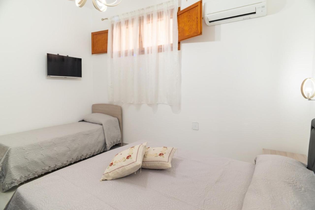 I Parrini Bed & Breakfast Porto Empedocle Dış mekan fotoğraf